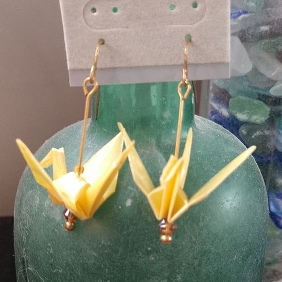 Origami Crane earrings ✨ Mika-Made-It 🌺 - Picture 3 of 3